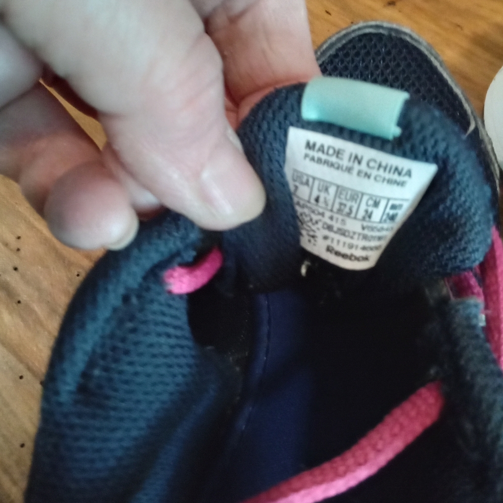 Reebok Quick Chase Size 7 Blue and Pink Running Sneakers - Picture 9 of 15